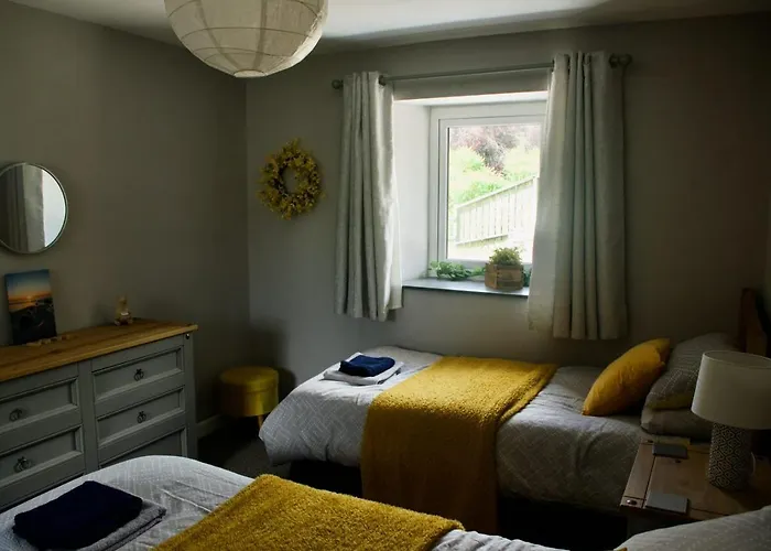 Converted Stables At Peaceful Family Farm Stay