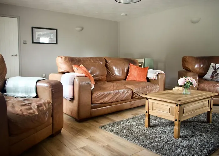 Converted Stables At Peaceful Family Farm Stay